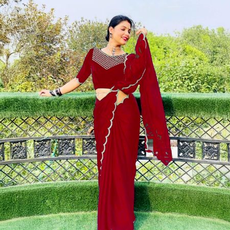 Red Crepe Georgette Bollywood Saree with Lace Border
